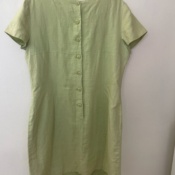 Vintage Short-Sleeved Shift Dress - Picture 4 of 5